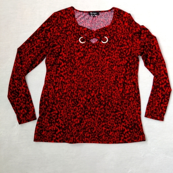 Lily Morgan Women's Leopard Blouse Size Medium Red Black Chains - Picture 1 of 12